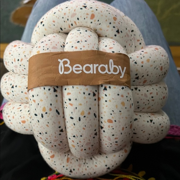 Bearaby pillow NWOT - Picture 1 of 5